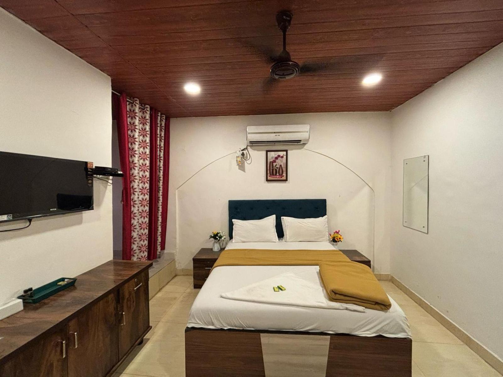 Rockdale Hotel & Resort Mira-Bhayandar Exterior photo